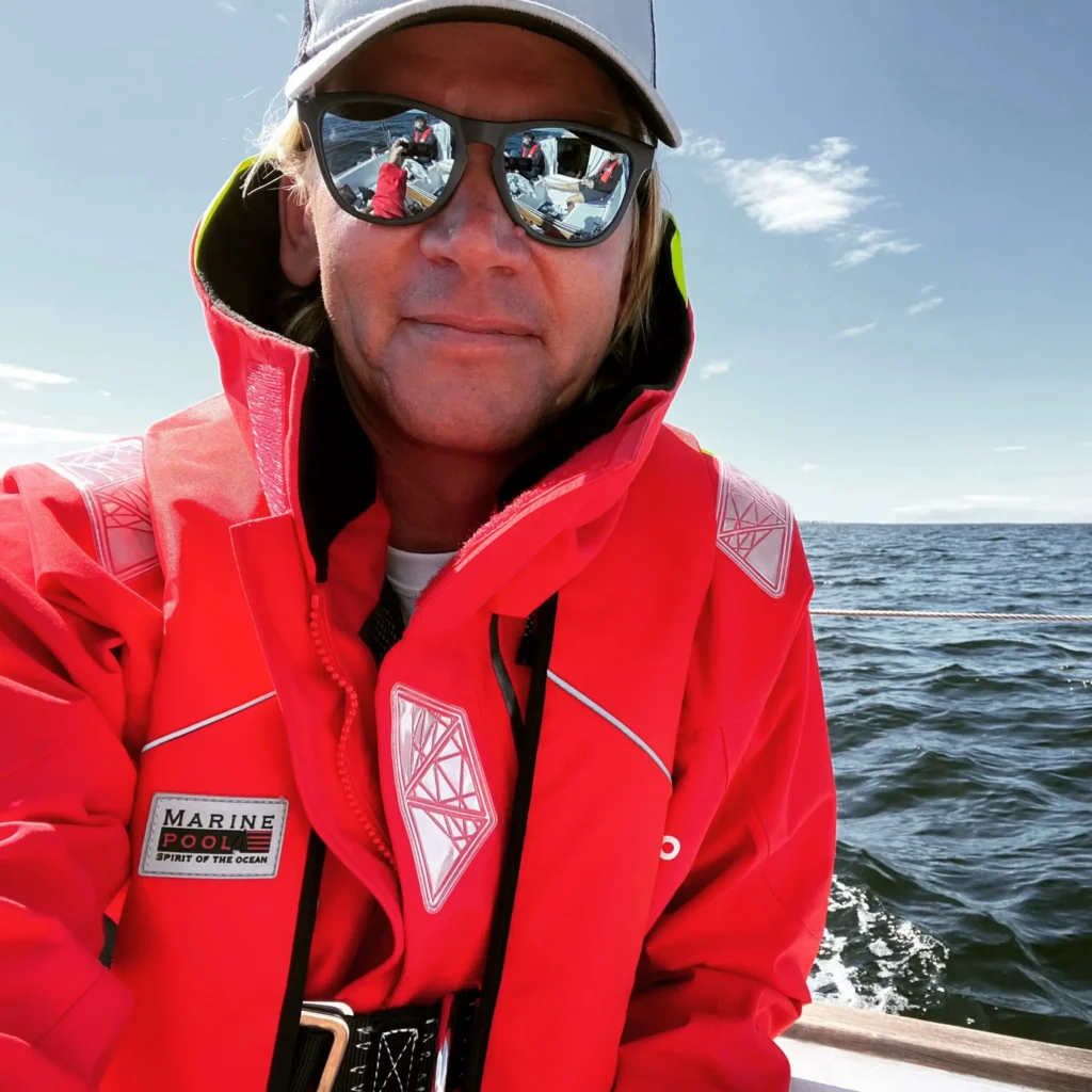 Jaanus Treilmann, co-foundere of freyaframes.eu